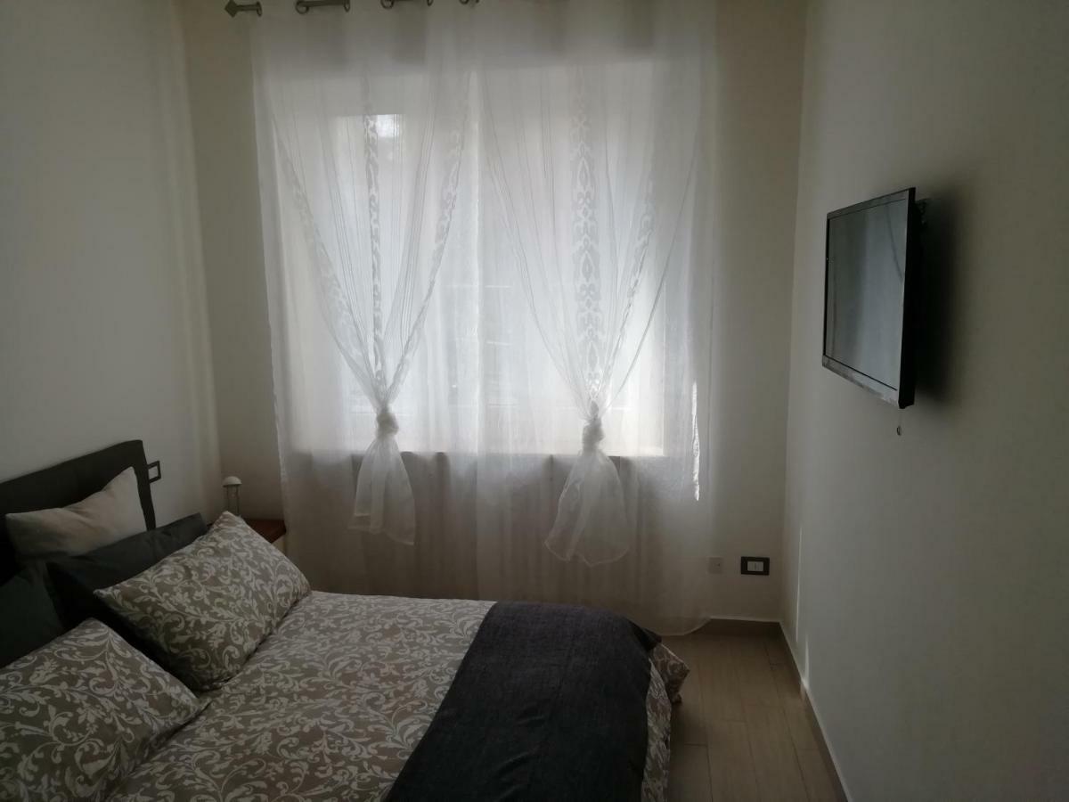 Residenza Il Viale Пиаченца Екстериор снимка